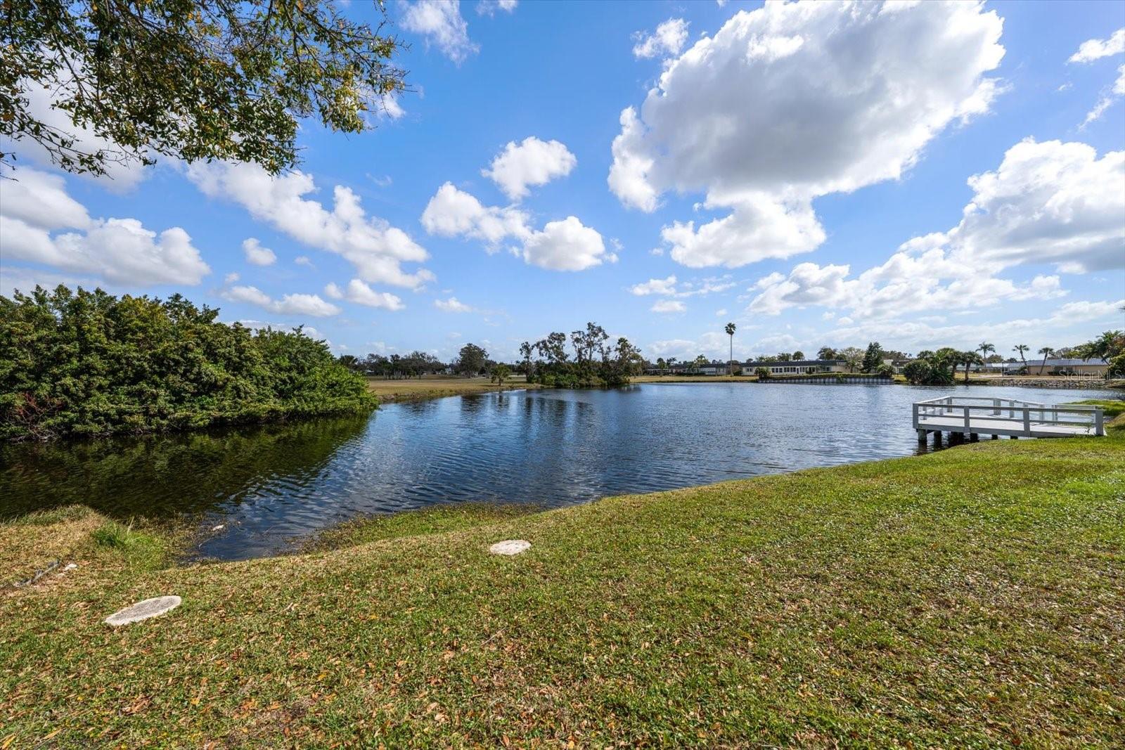SEMINOLE LAKE GOLF & COUNTRY CLUB ESTATES LAKESIDE - Residential