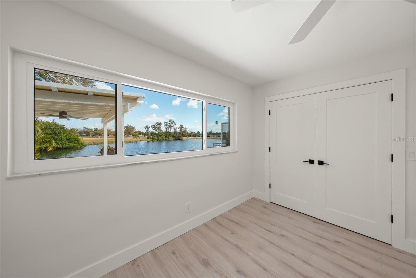 SEMINOLE LAKE GOLF & COUNTRY CLUB ESTATES LAKESIDE - Residential