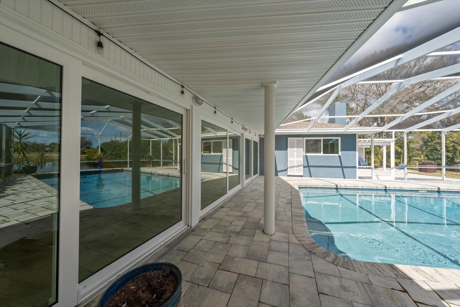 SEMINOLE LAKE GOLF & COUNTRY CLUB ESTATES LAKESIDE - Residential