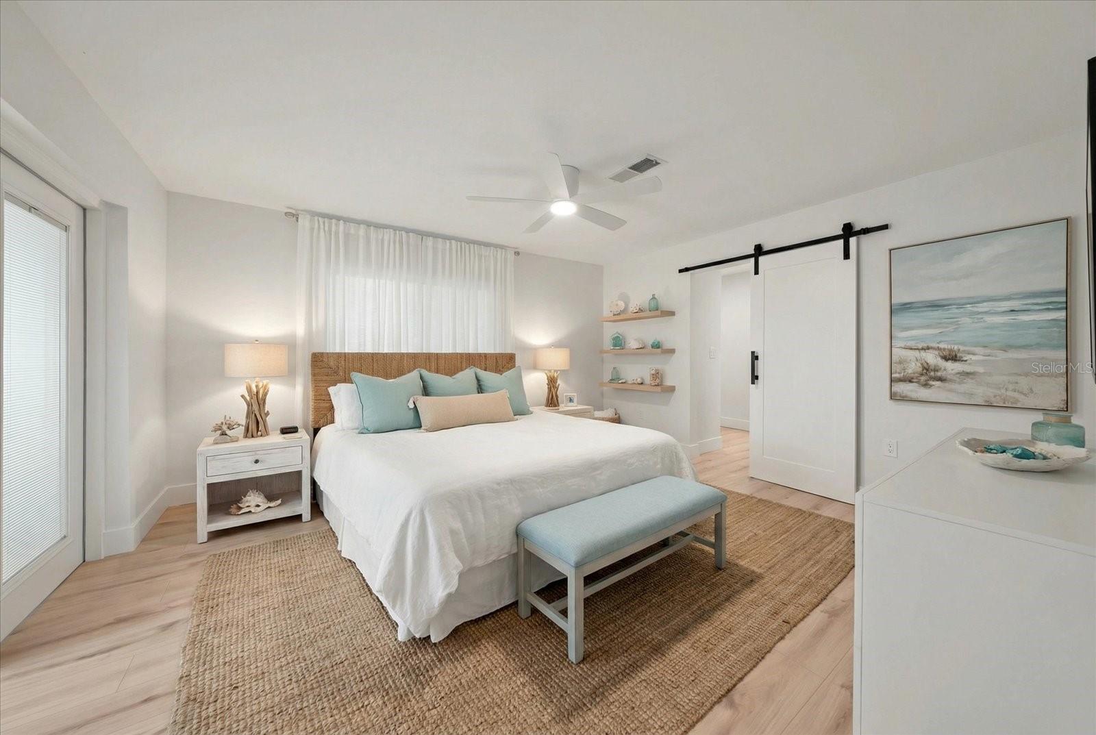 SEMINOLE LAKE GOLF & COUNTRY CLUB ESTATES LAKESIDE - Residential