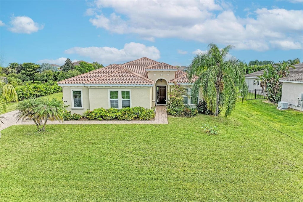 Photo of 519 165th Street E, Bradenton, FL 34212 (MLS # A4708772)