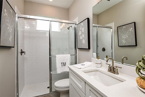 Tiny photo for 19354 Lochside Lane, Mount Dora, FL 32757 (MLS # O6382162)