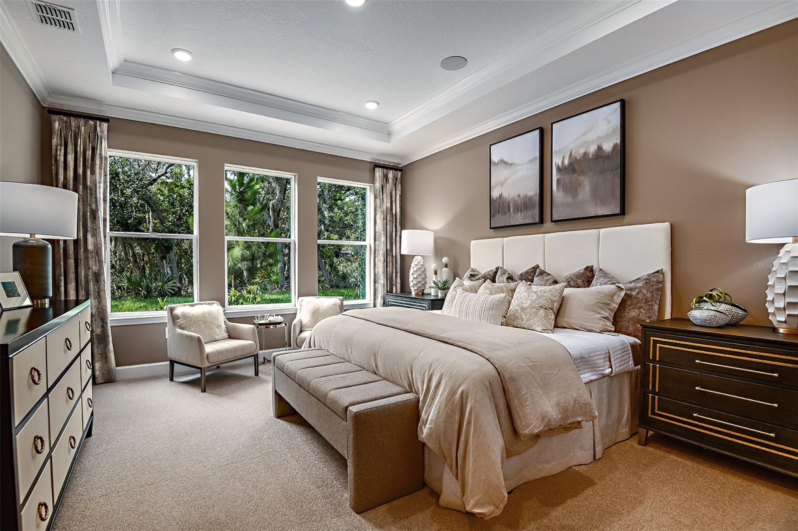 LOCHSIDE - Residential