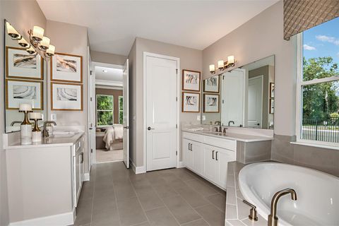 Tiny photo for 19354 Lochside Lane, Mount Dora, FL 32757 (MLS # O6382162)