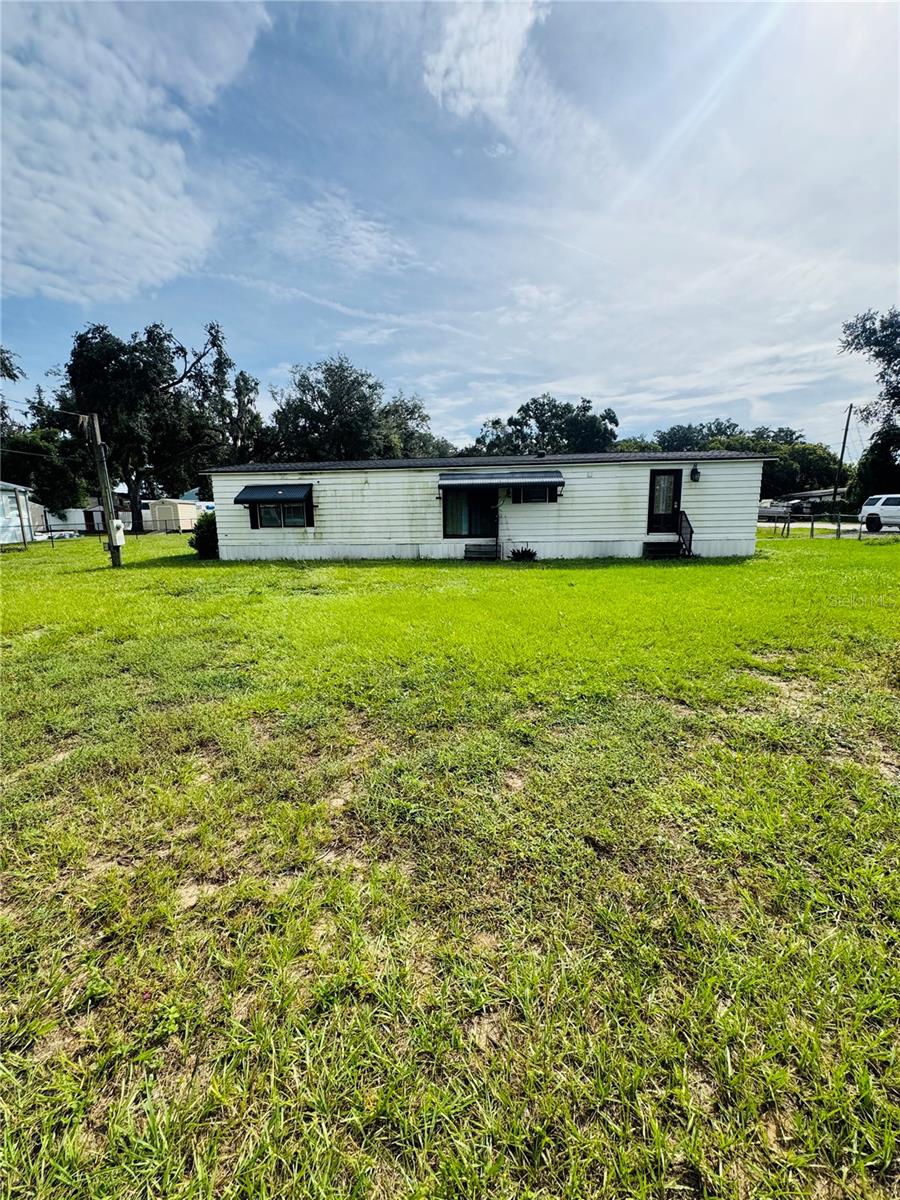 1013 LIANNE PLACE
