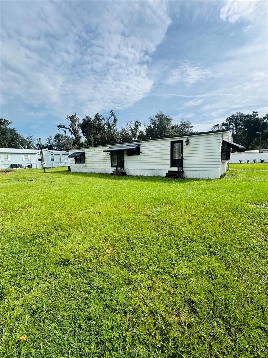 1013 LIANNE PLACE