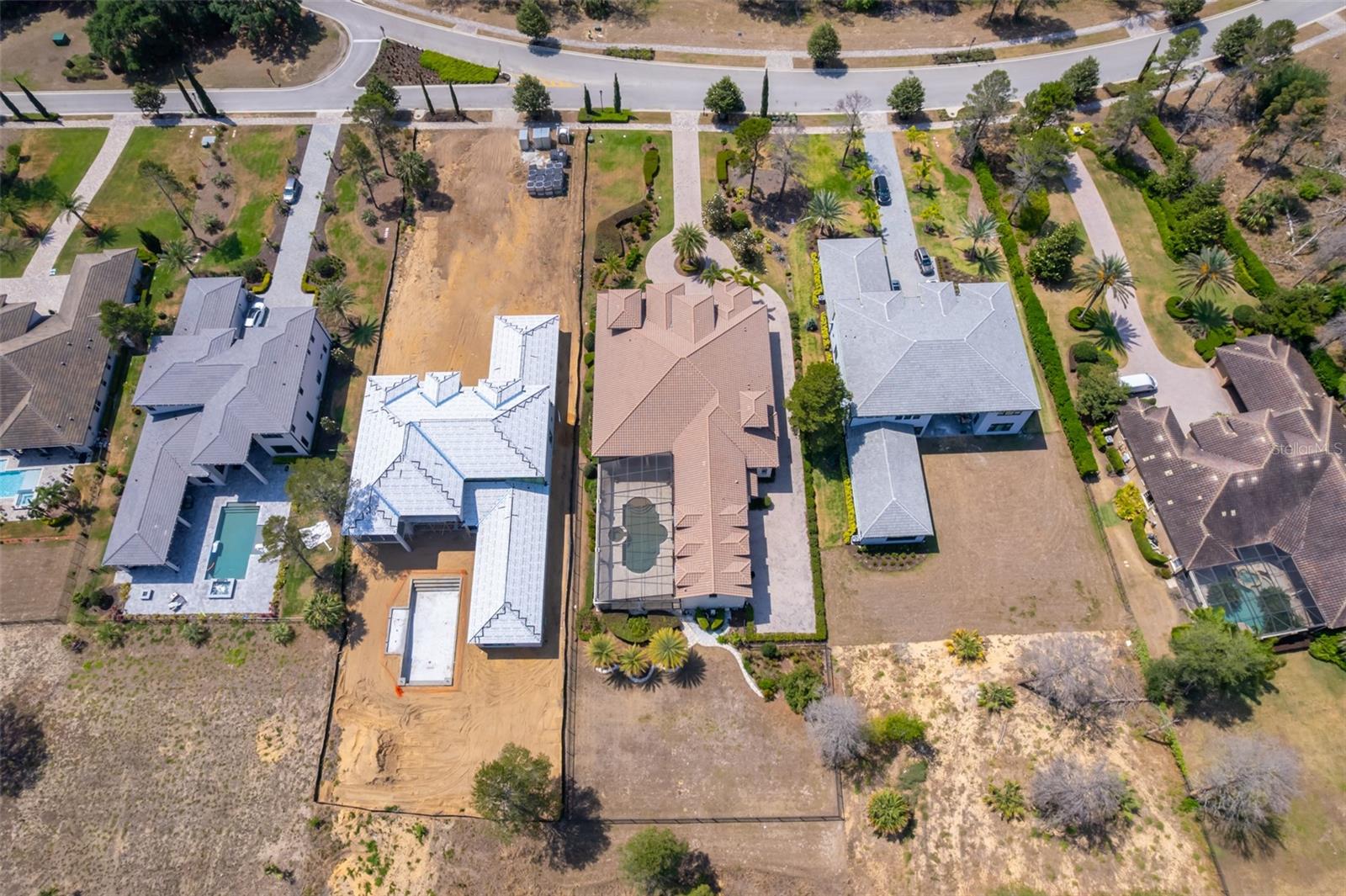 16020 PENDIO DRIVE