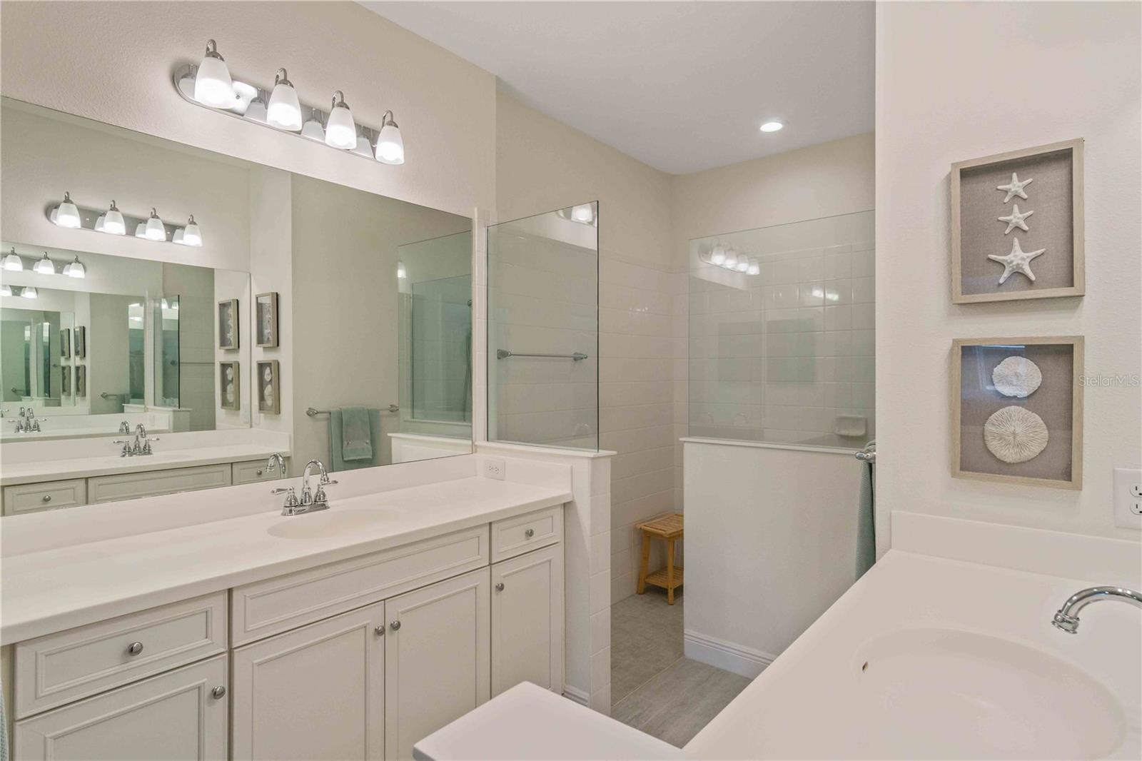 GRAND PALM PH 2B - Residential