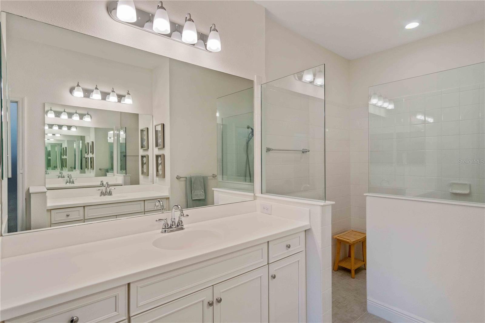 GRAND PALM PH 2B - Residential