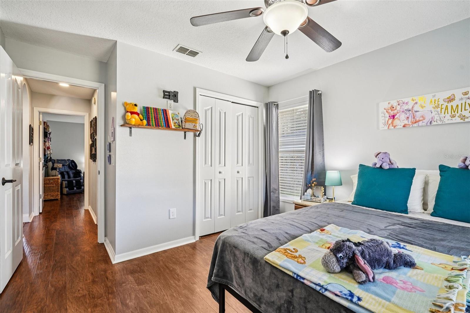 CRESTVIEW - Residential