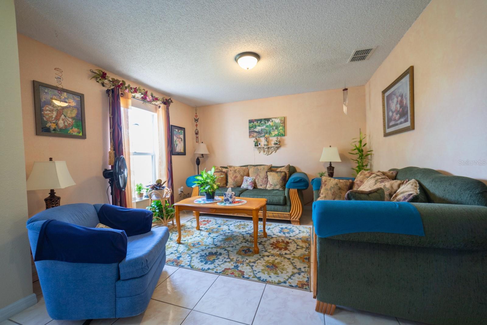 905 GLOUCESTER COURT