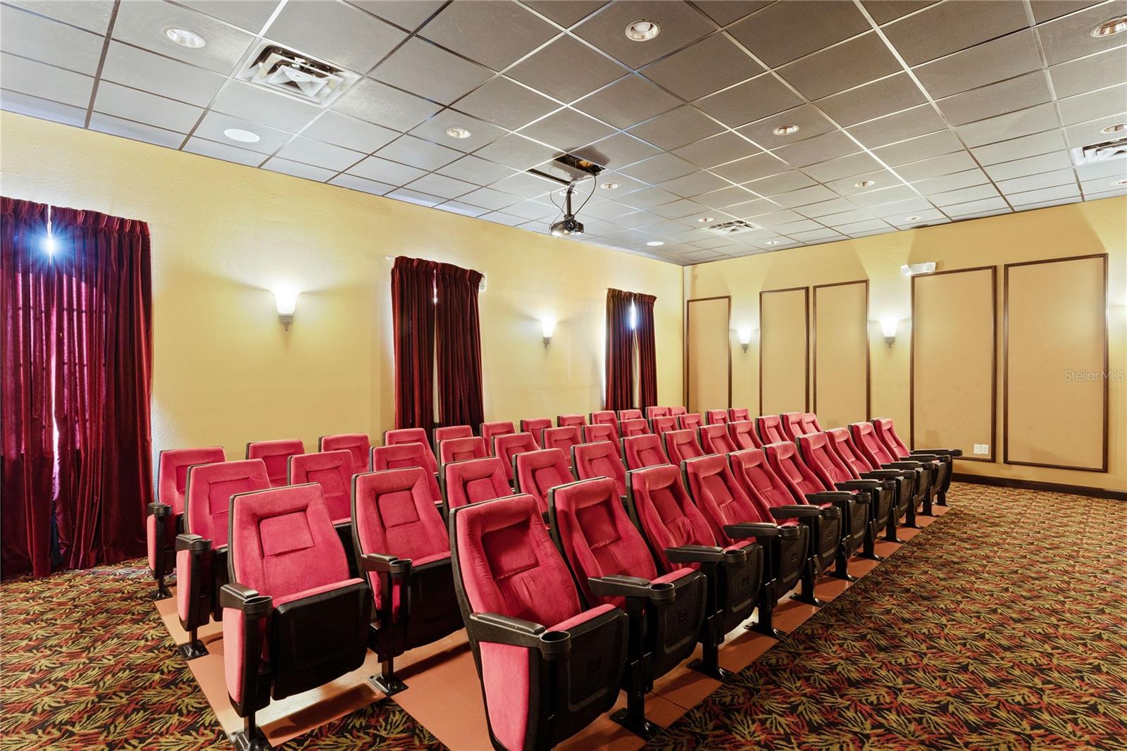 PARADISE PALMS RESORT PH 2 - Residential