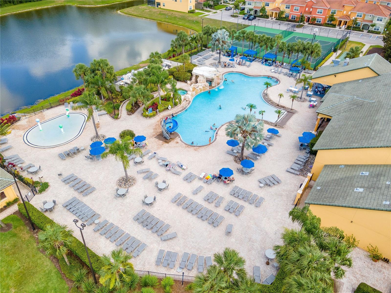 PARADISE PALMS RESORT PH 2 - Residential