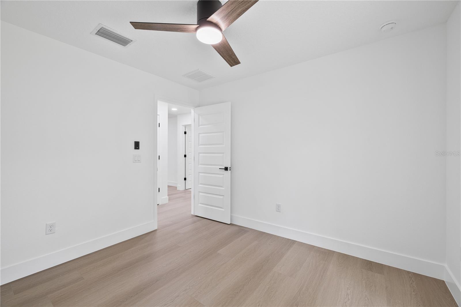 CITRUS SPGS UNIT 22 - Residential