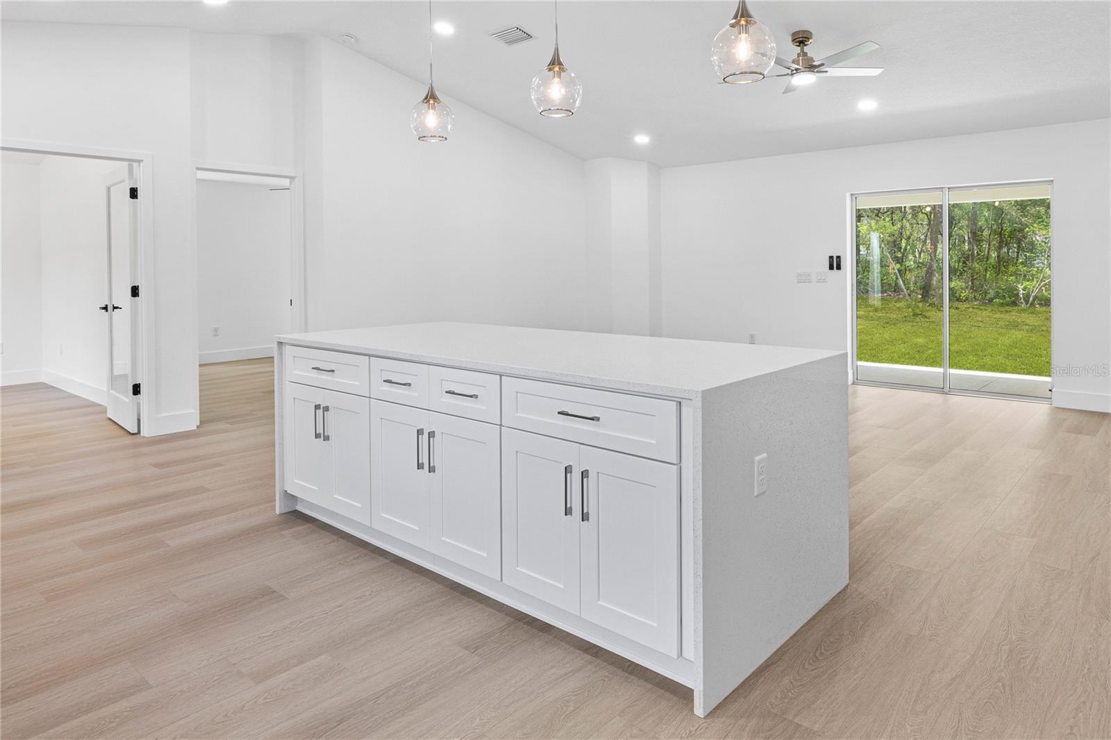 CITRUS SPGS UNIT 22 - Residential