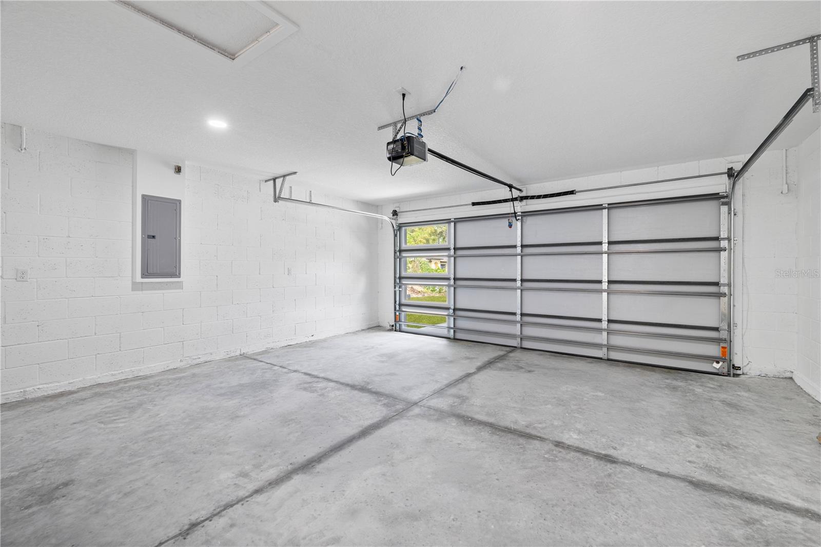 CITRUS SPGS UNIT 22 - Residential