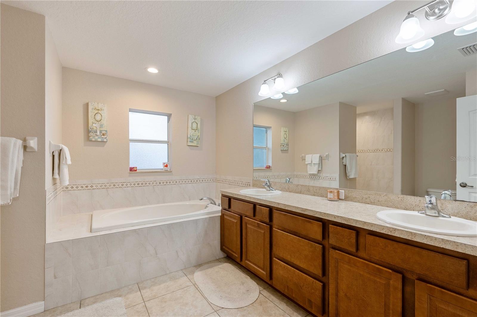 ZEPHYRHILLS COLONY CO - Residential