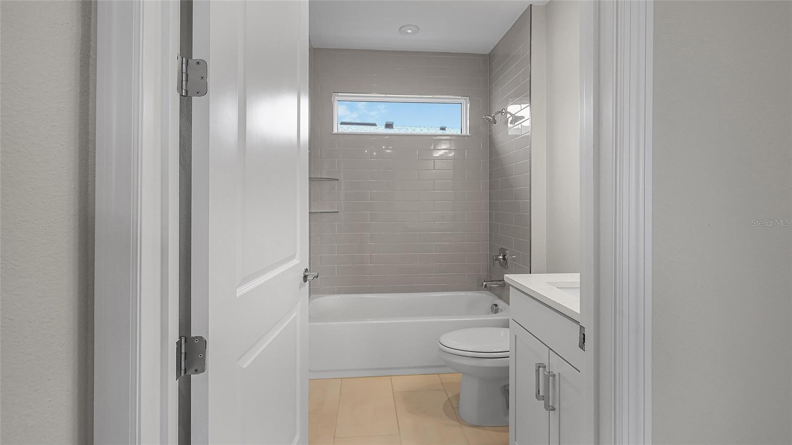 CRESSWIND AT LAKE HARRIS - Residential