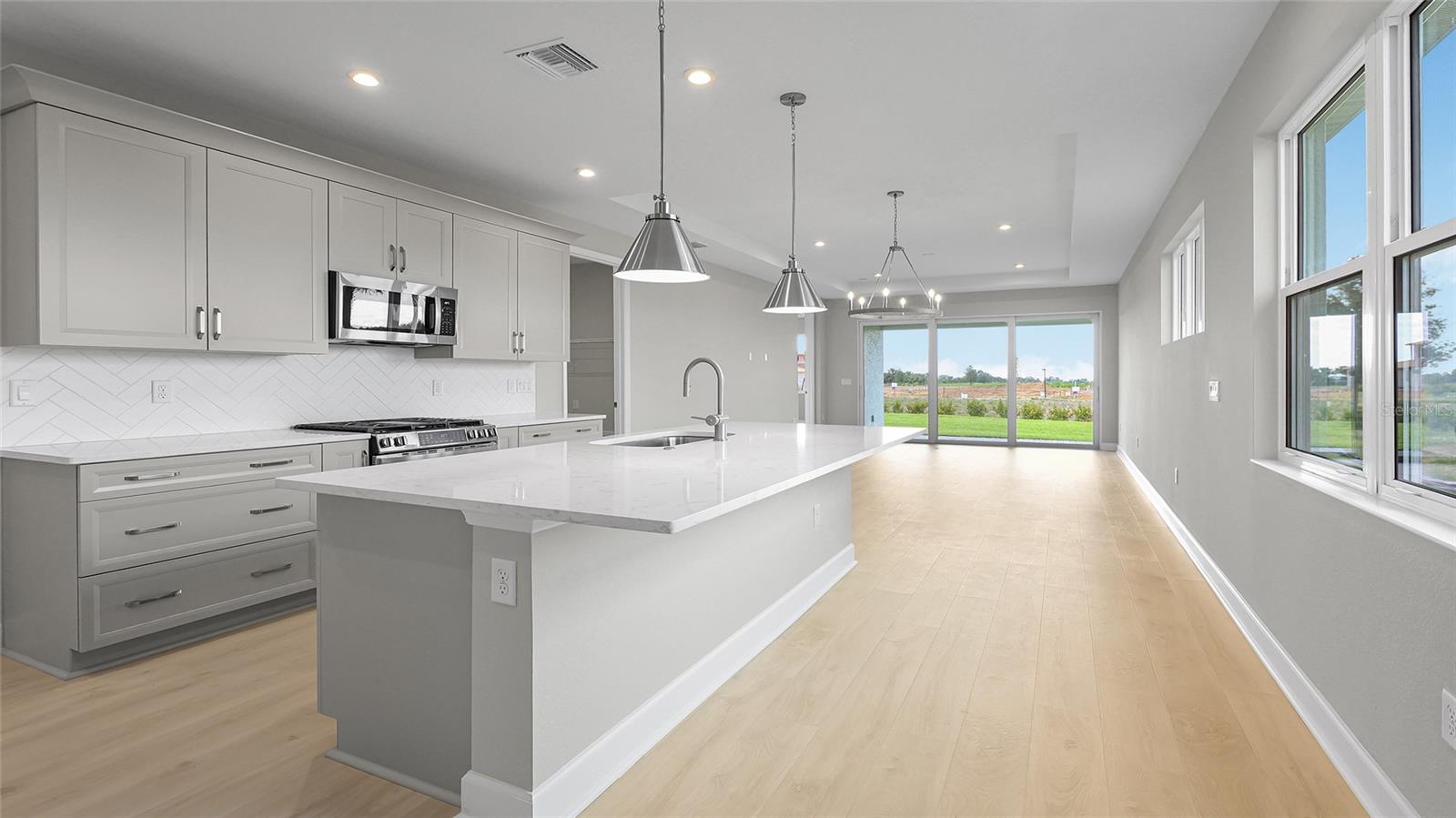 CRESSWIND AT LAKE HARRIS - Residential