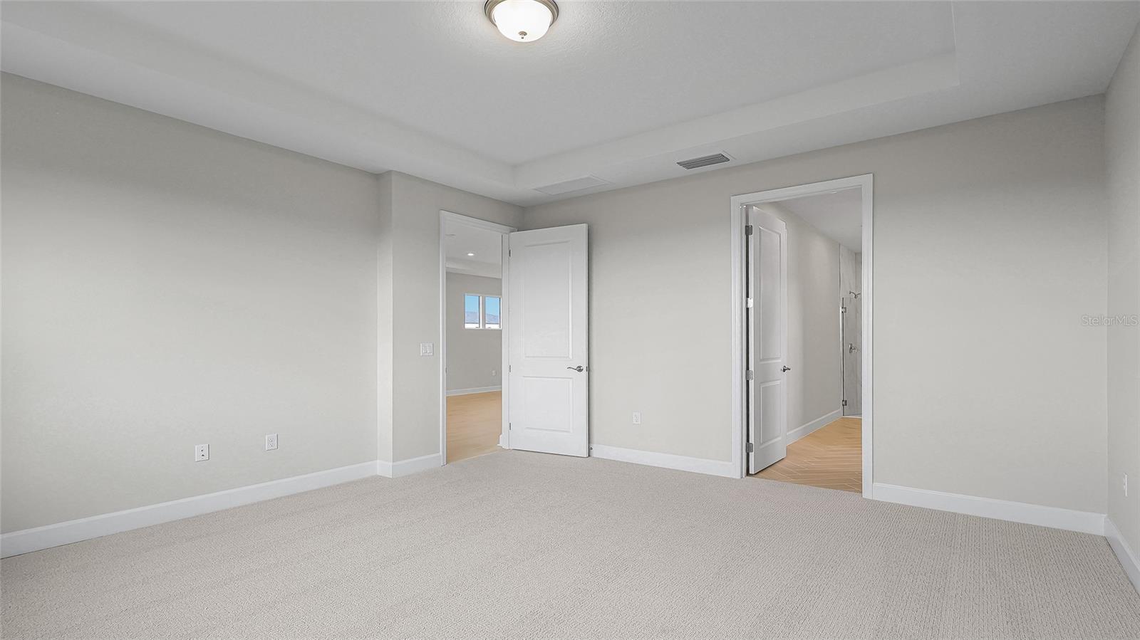 CRESSWIND AT LAKE HARRIS - Residential