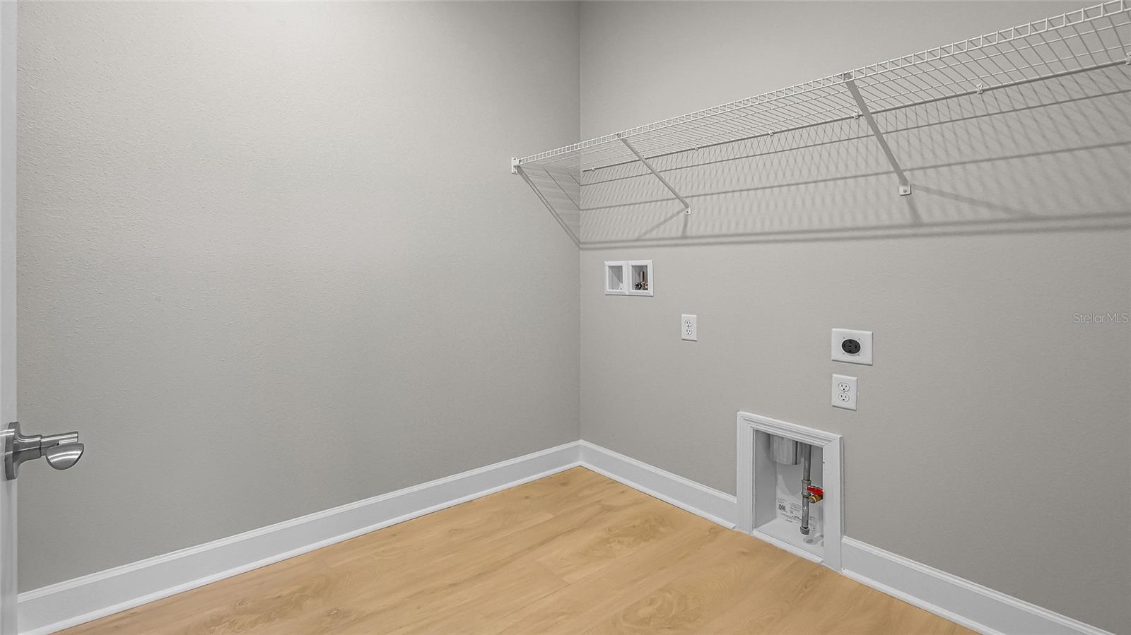 CRESSWIND AT LAKE HARRIS - Residential