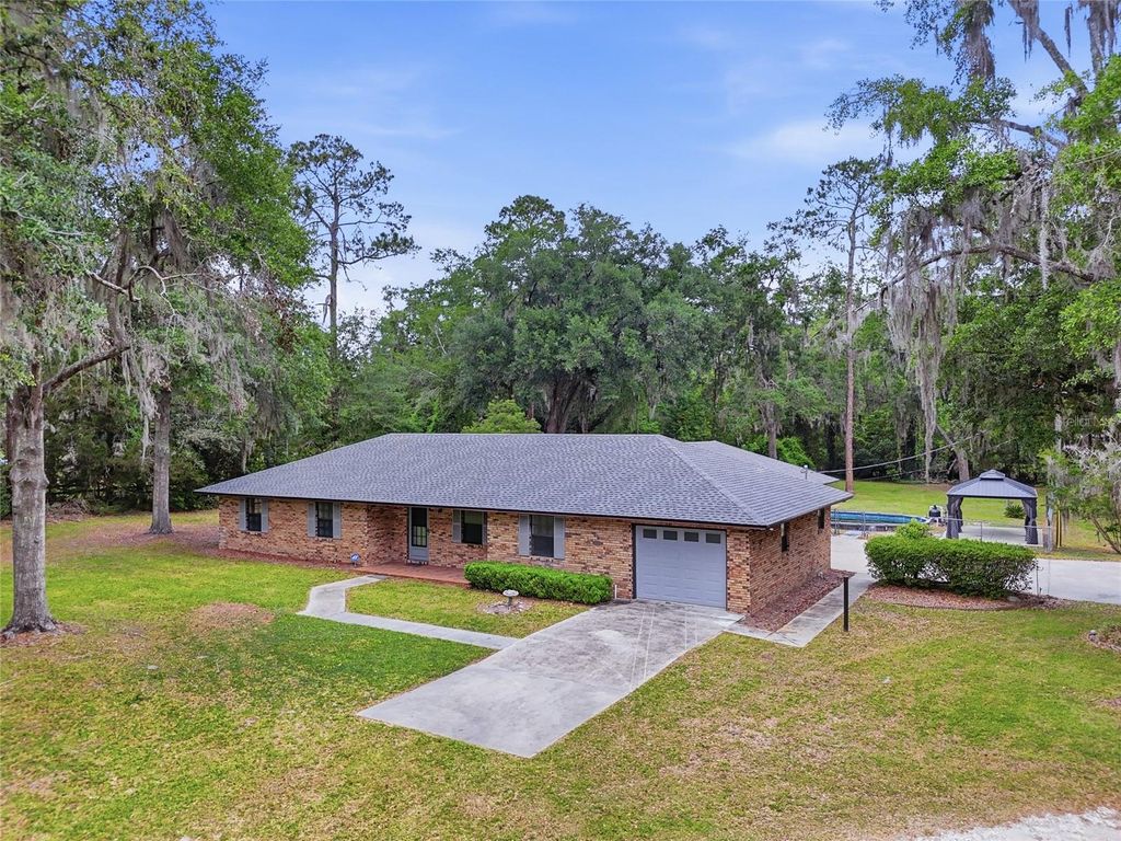 Photo of 4803 W State Road 238, Lake Butler, FL 32054 (MLS # GC539341)