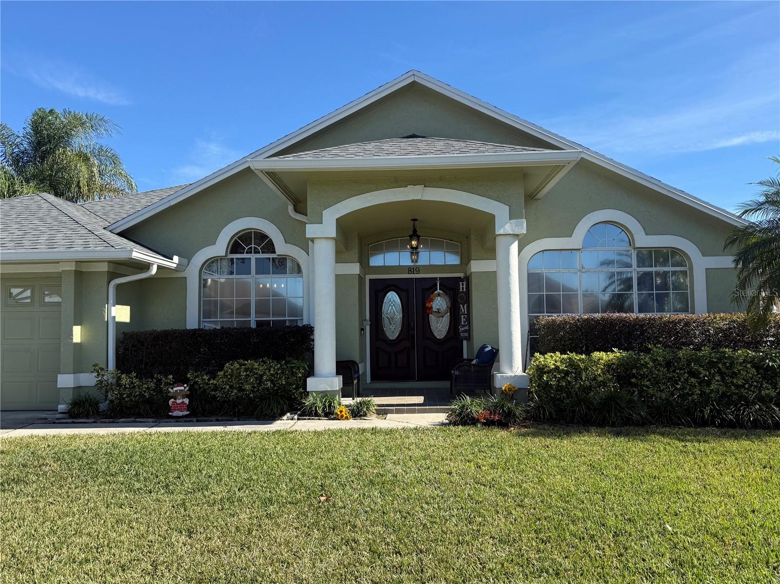 819 ARDENLEIGH DRIVE