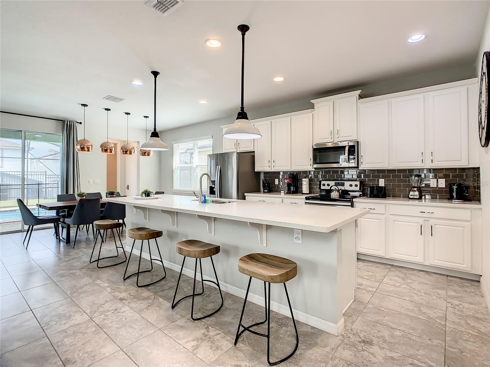1861 SAWYER PALM PLACE