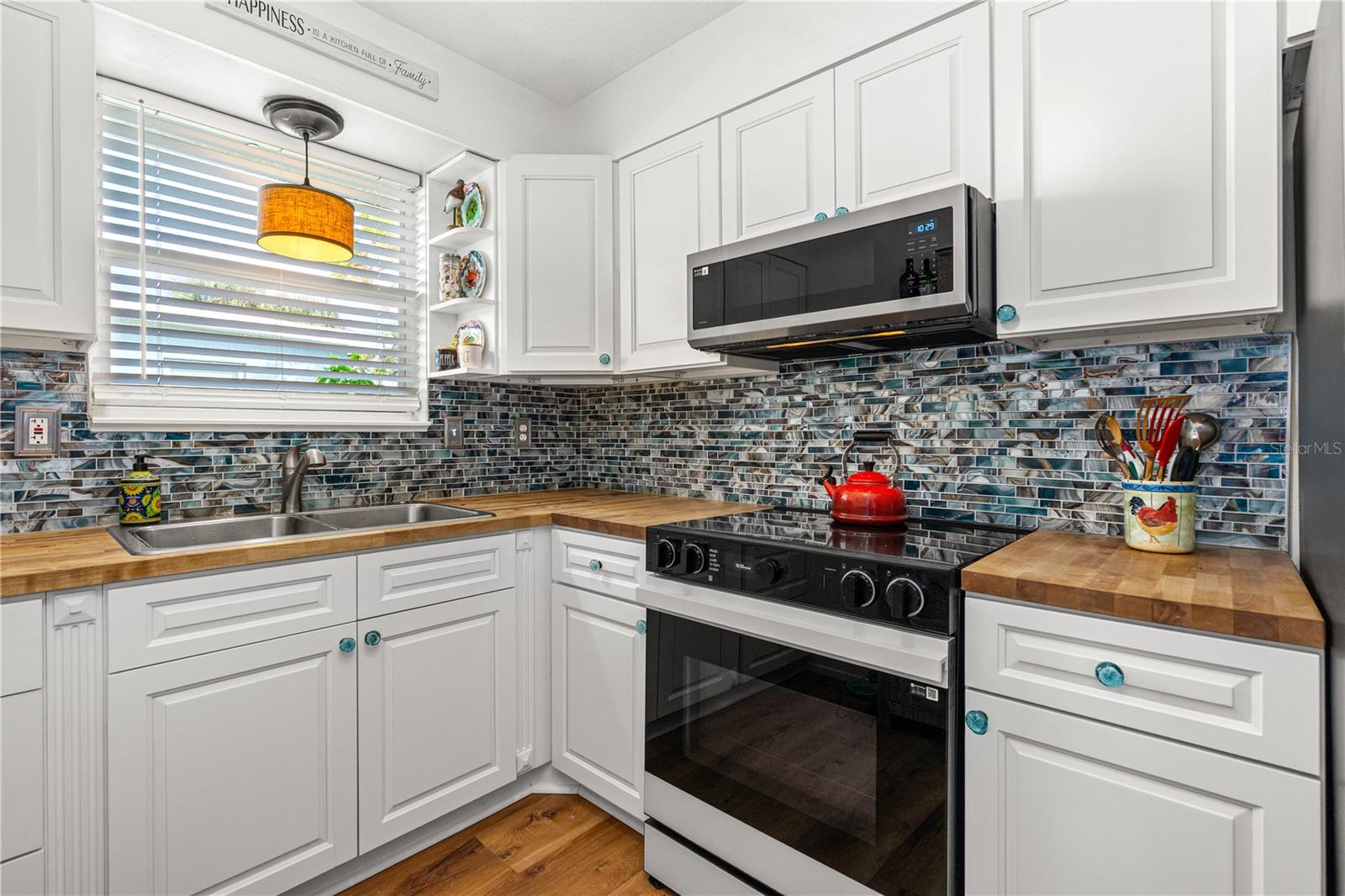 WILBUR BY SEA 02 - Residential