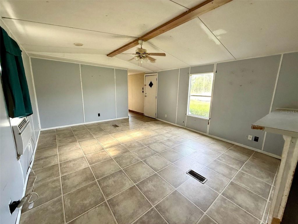 Photo of 21146 Us Highway 301, Dade City, FL 33523 (MLS # TB8413908)