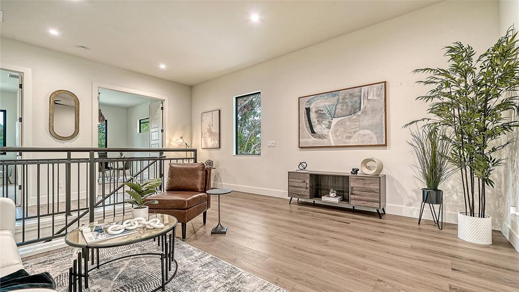 GROVE HEIGHTS - Residential