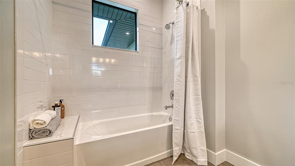 GROVE HEIGHTS - Residential