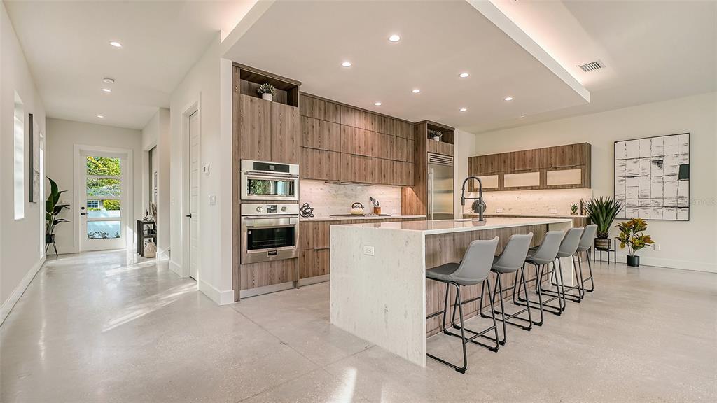 GROVE HEIGHTS - Residential