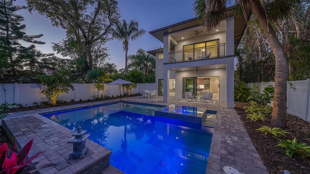 GROVE HEIGHTS - Residential