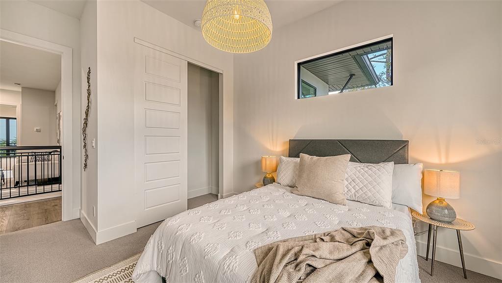 GROVE HEIGHTS - Residential