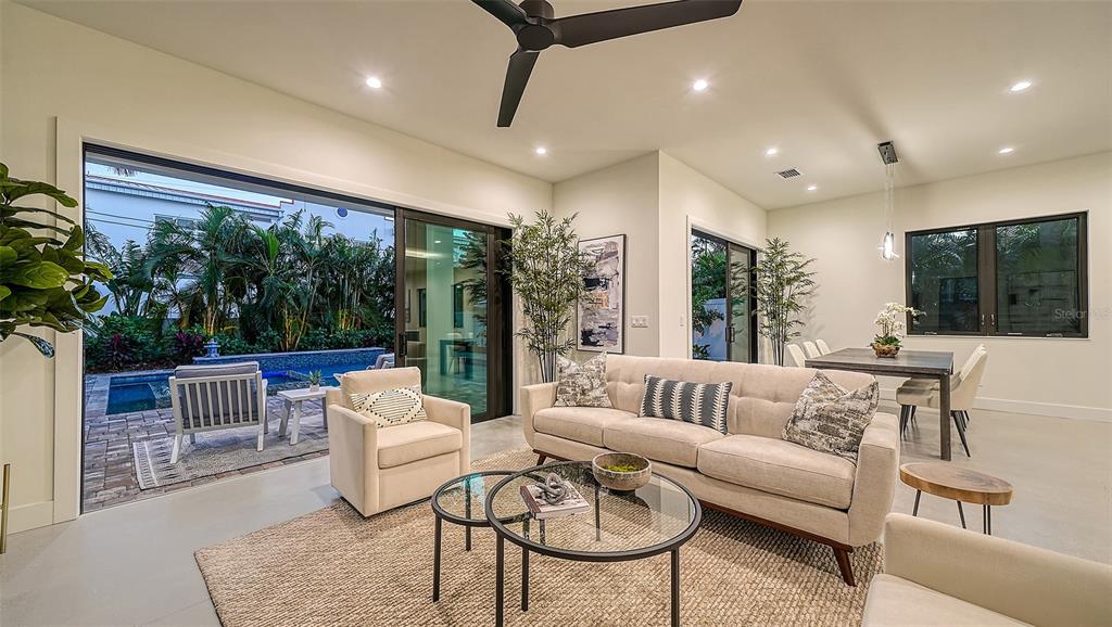 GROVE HEIGHTS - Residential