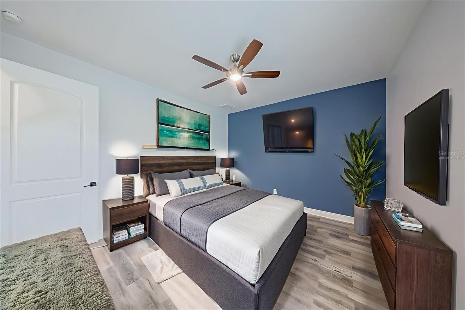 POMELLO PARK CONTINUED - Residential