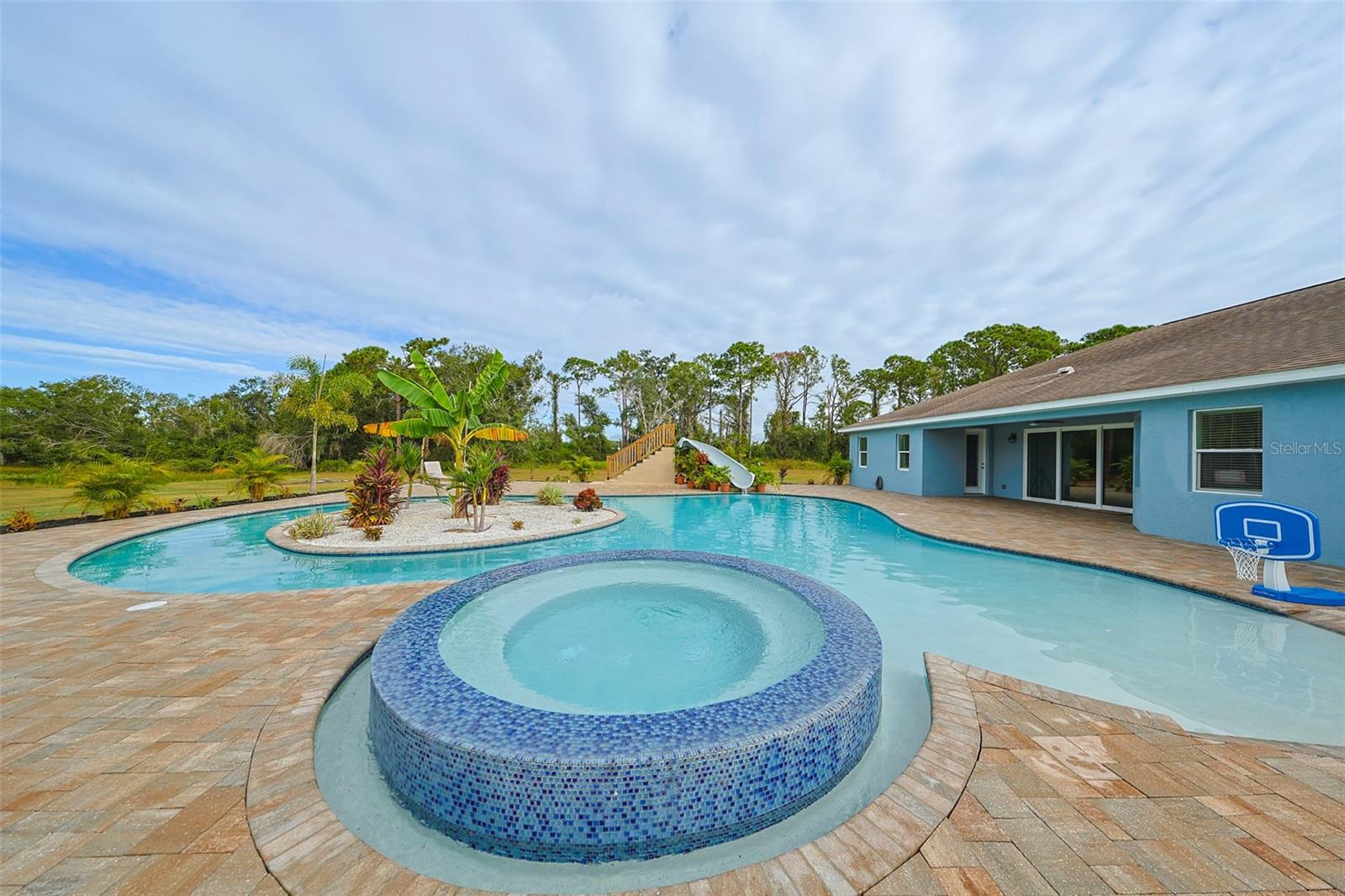 POMELLO PARK CONTINUED - Residential