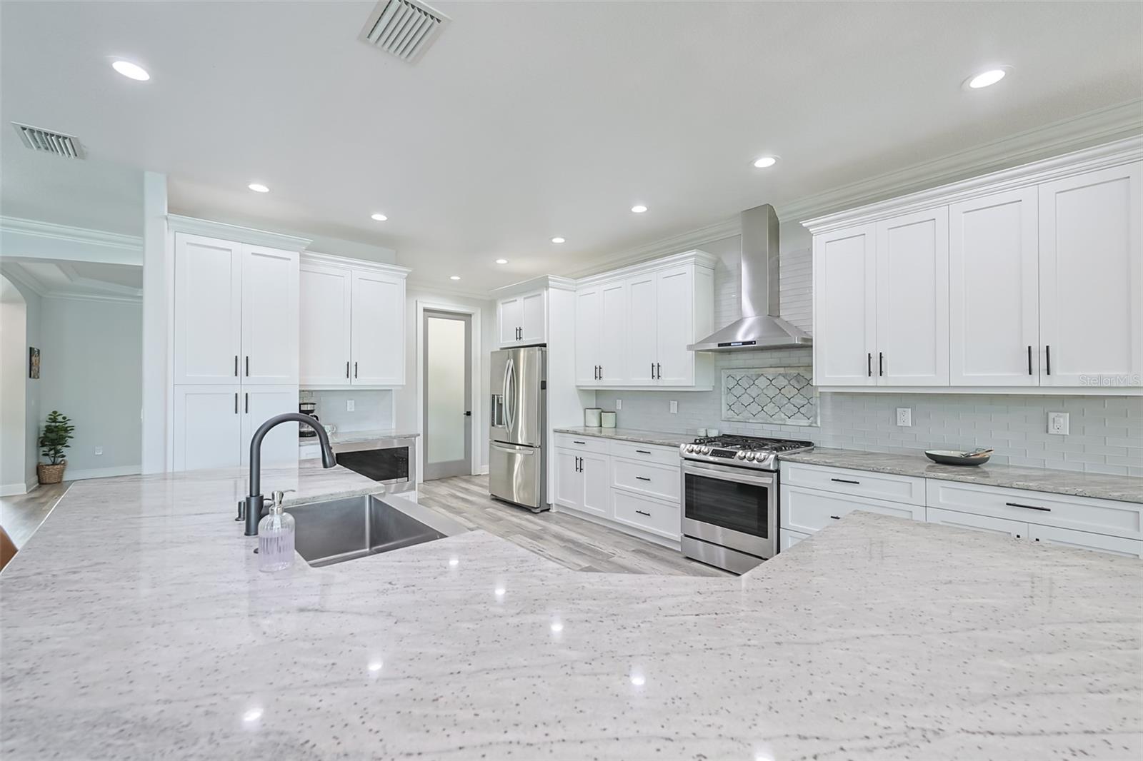 POMELLO PARK CONTINUED - Residential