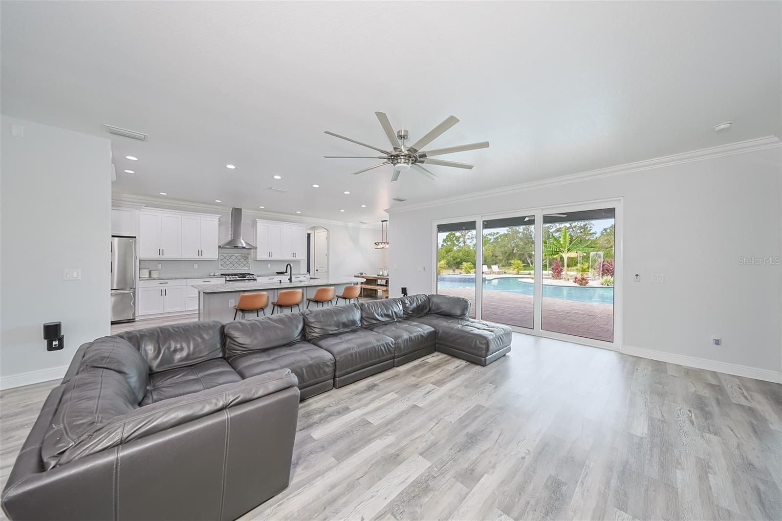 POMELLO PARK CONTINUED - Residential