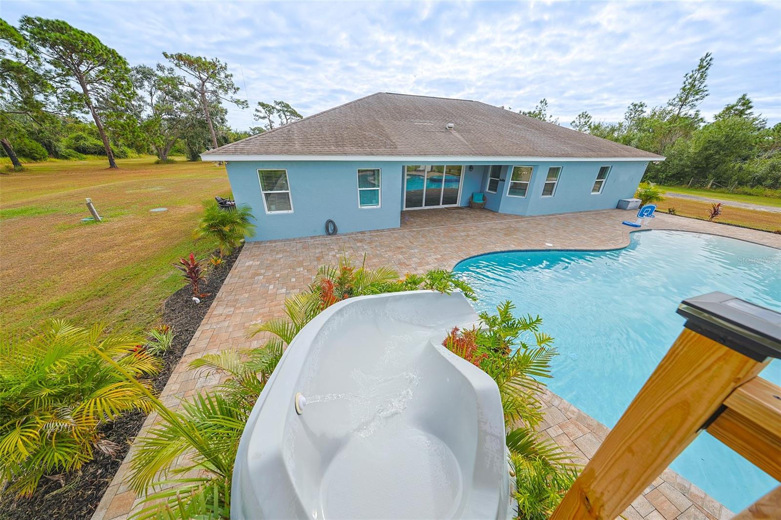 POMELLO PARK CONTINUED - Residential