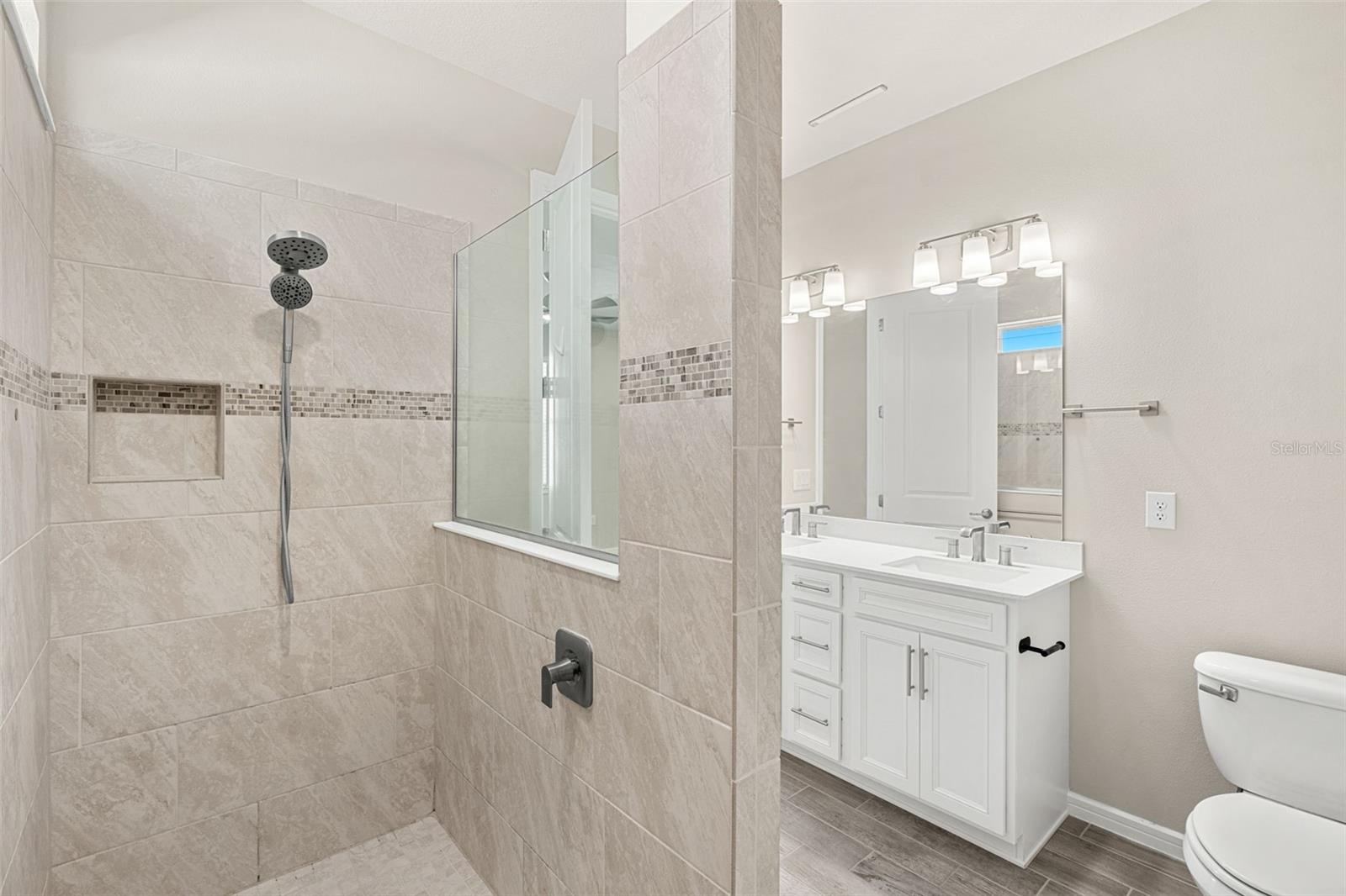 RIDGEVIEW PH 2 - Residential