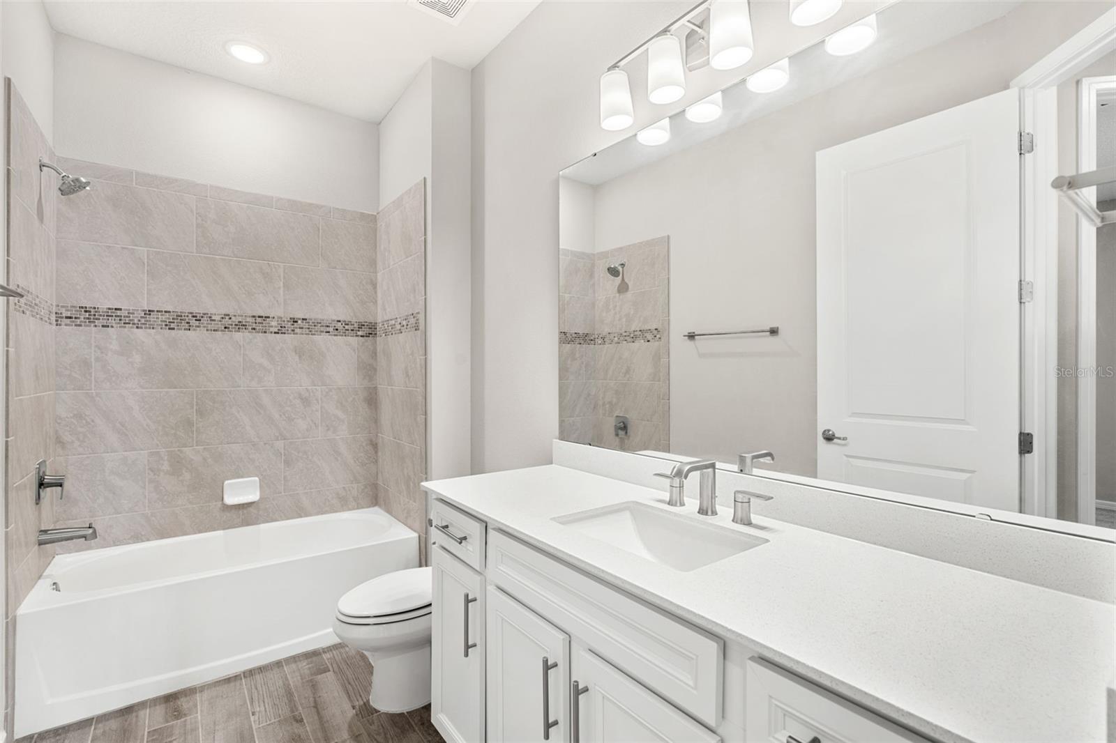 RIDGEVIEW PH 2 - Residential