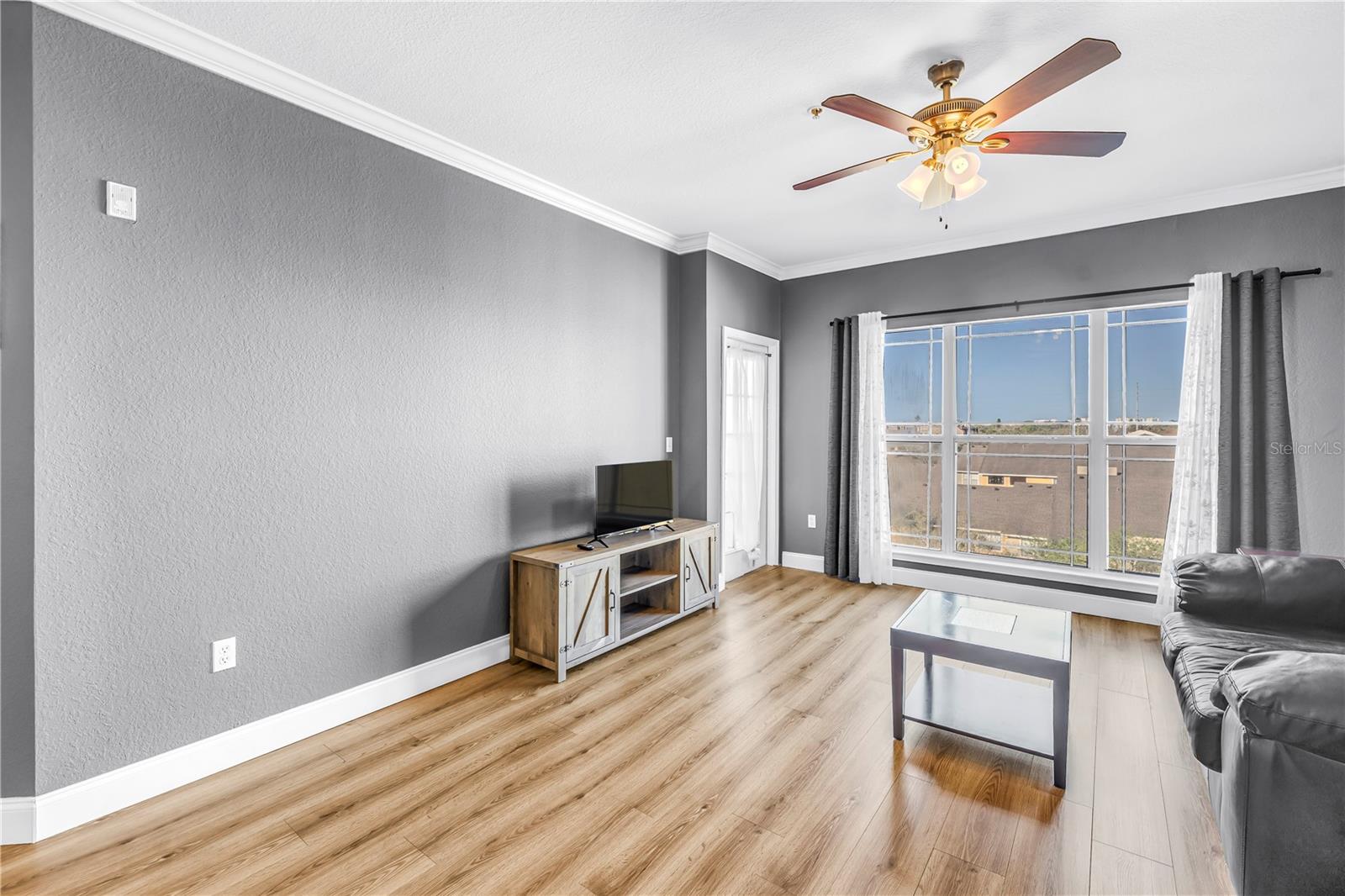 RESIDENCE AT RENAISSANCE - Residential