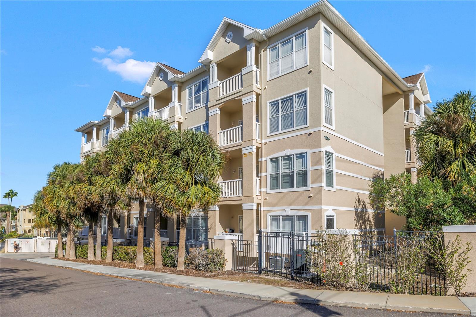 RESIDENCE AT RENAISSANCE - Residential