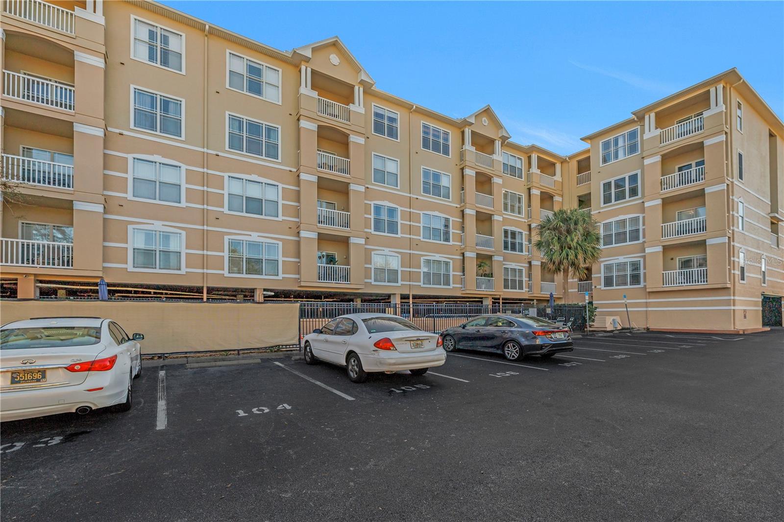 RESIDENCE AT RENAISSANCE - Residential