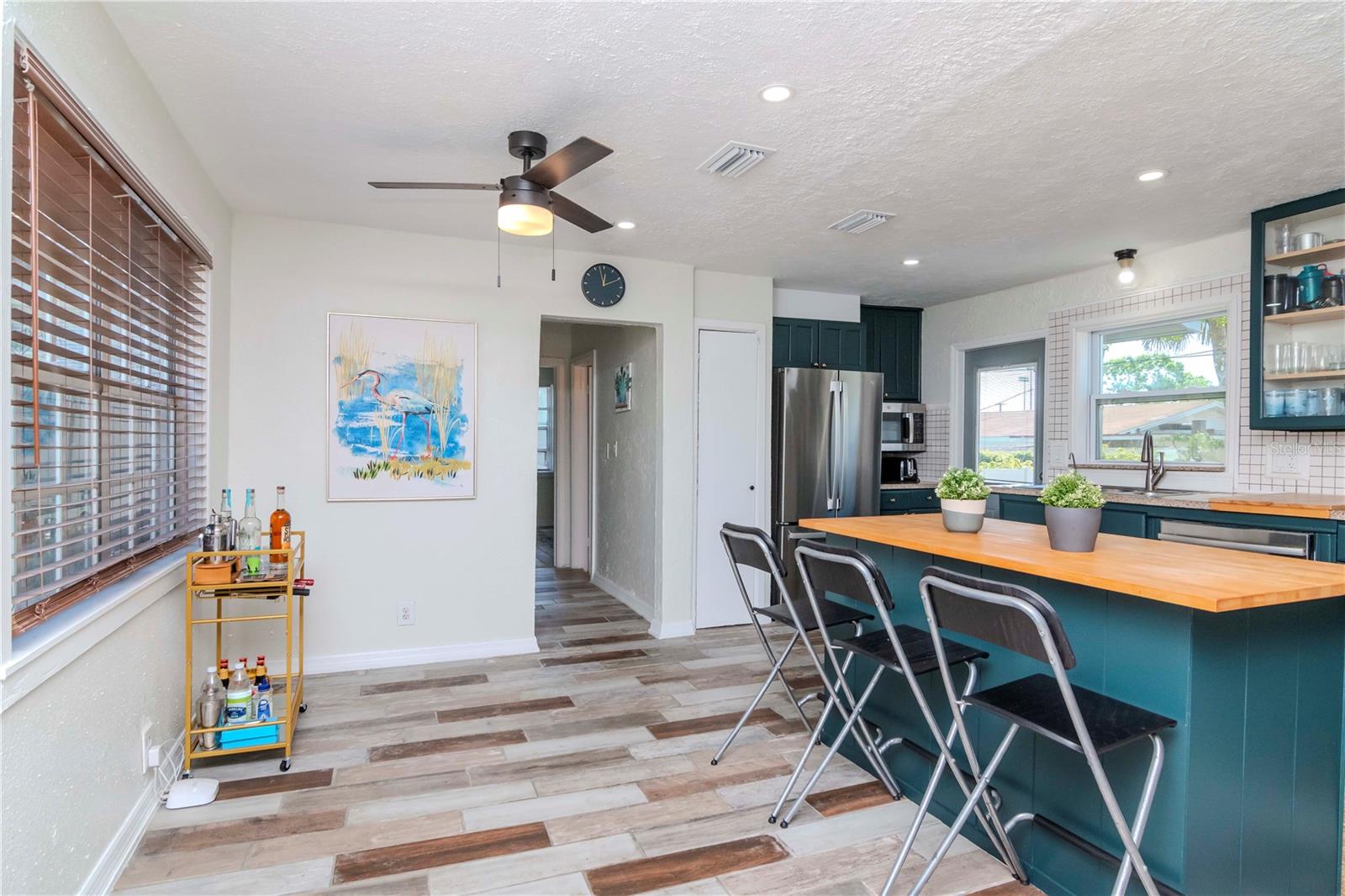 RIVERSHORES - Residential Lease