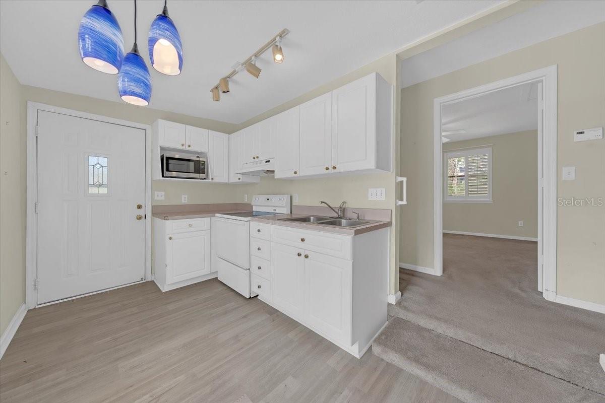 UNPLATTED - Residential