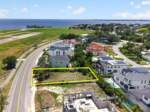 Photo of 830 S Davis Boulevard, Tampa, FL 33606 (MLS # TB8528861)