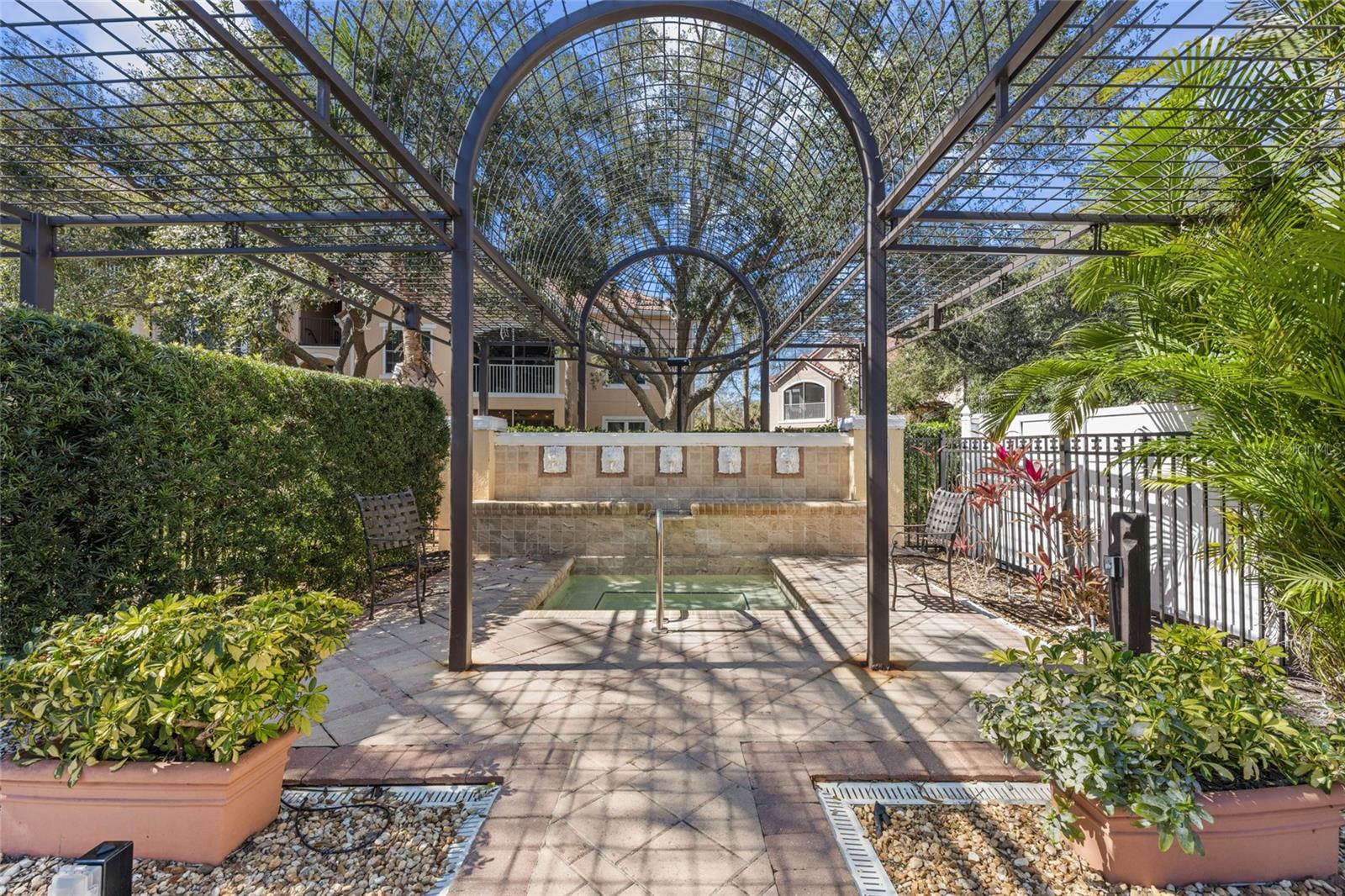 BELLA VILLINO VI - Residential